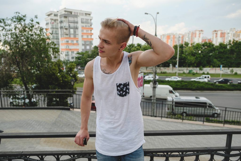 tricoul-sala-barbati-1